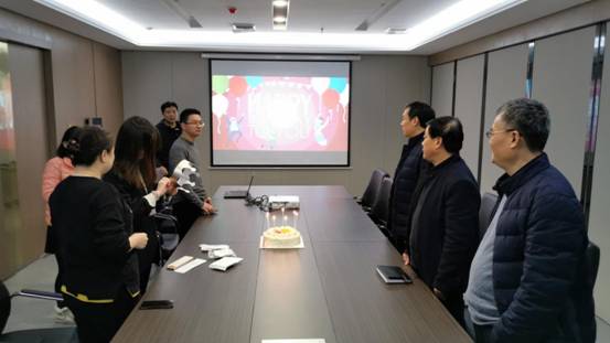 Z6���������ǲ�(�й���)�ٷ���վ